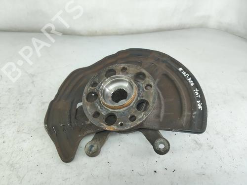 Used Right front steering knuckle Right front steering knuckle 33043733 33043733