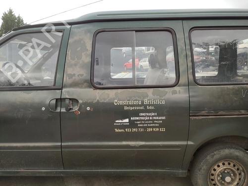 Venstre side skydedør NISSAN VANETTE CARGO Van (HC 23) 2.3 D (75 hp) 33128534