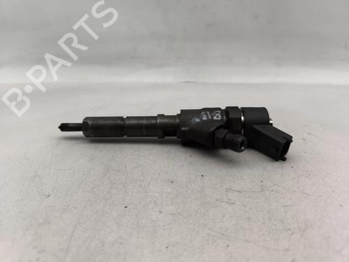 injector-peugeot-406-8b-1995-1996-1997-1998-1999-2000-2001-2002-2003-2004-2005-33128556 main image