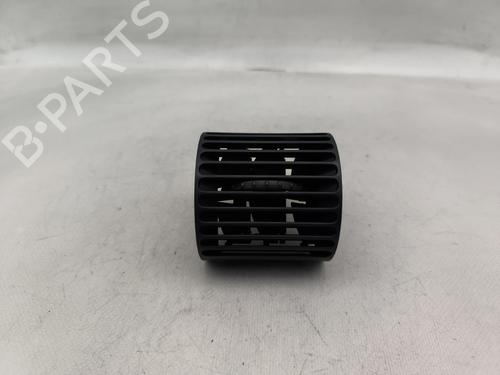 Used Air vent Air vent OPEL CORSA B (S93) 1.5 TD (F08, F68, M68) (67 hp) 33128588 33128588