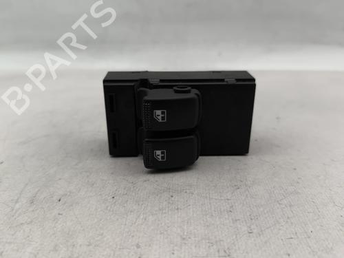 Used Left front window switch Left front window switch HYUNDAI GETZ (TB) 1.1 (63 hp) 30320546 30320546