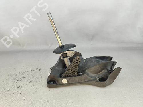 Used Gear lever Gear lever 33043826 33043826