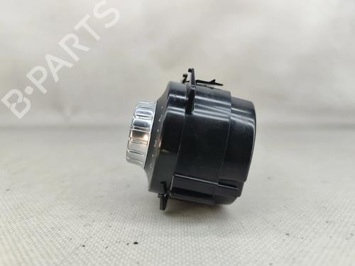 Climate control MERCEDES-BENZ CLA Coupe (C117) CLA 180 (117.342) | BP33043856I5 - Image 3