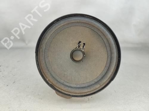 speaker-mercedes-benz-cla-coupe-c117-2013-2014-2015-2016-2017-2018-2019-33043873 main image