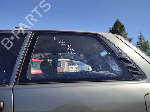 Panel rude bagtil venstre TOYOTA STARLET (_P8_) 1.0 (EP80_, EP80R) (54 hp) 33174409