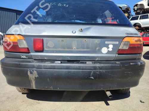 Stoßstange hinten für TOYOTA STARLET (_P8_) 1.0 (EP80_, EP80R) (54 hp) 33174402