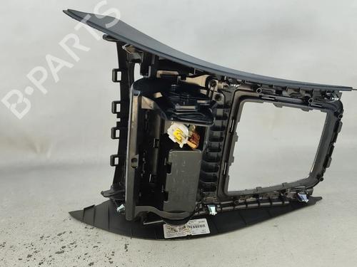Middle console MERCEDES-BENZ CLA Coupe (C117) CLA 180 (117.342) | BP33043883I22 - Image 2