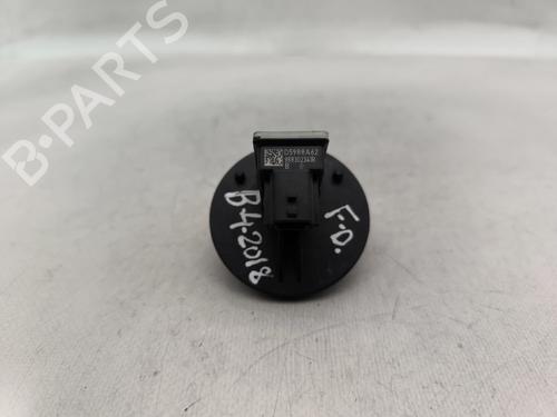Used Electronic module Electronic module RENAULT MEGANE IV Hatchback (B9A/M/N_) 1.5 dCi 110 (B9A3) (110 hp) 33174389 33174389