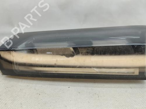 Used Right tailgate light Right tailgate light PEUGEOT 2008 II (UD_, US_, UY_, UJ_, UR_, UC_) 1.2 PureTech 100 (USHNK) (101 hp) 33116555 33116555