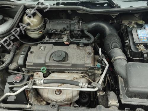 Motor für PEUGEOT 206 Hatchback (2A/C) 1.4 i (75 hp) 33178266
