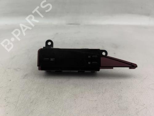 Used Display monitor Display monitor TOYOTA COROLLA Compact (_E9_) 1.3 (EE90) (75 hp) 30182383 30182383