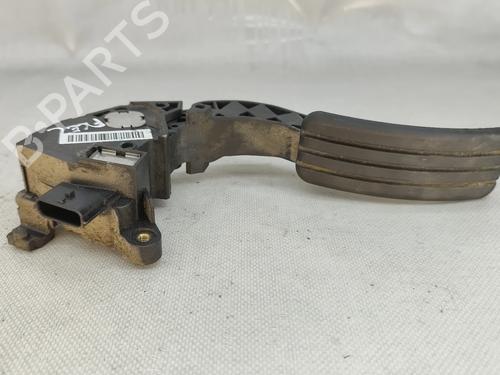 pedal-renault-megane-iii-coupe-dz01_-2008-2009-2010-2011-2012-2013-2014-2015-2016-33116697 main image