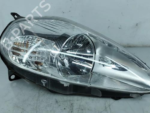 Used Right headlight Right headlight FIAT GRANDE PUNTO Van (199_) 1.3 JTD Multijet (199CXC1A) (75 hp) 33171079 33171079