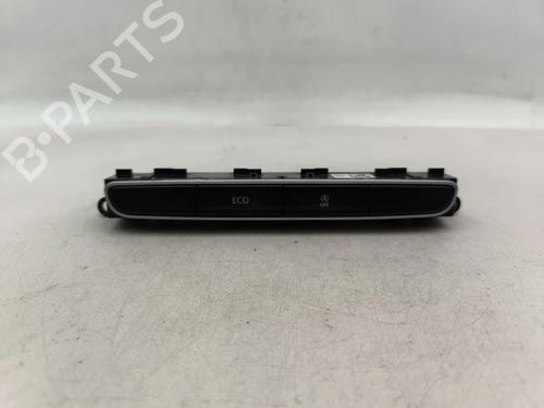 Used Switch Switch RENAULT MEGANE IV Hatchback (B9A/M/N_) 1.5 dCi 110 (B9A3) (110 hp) 33174370 33174370