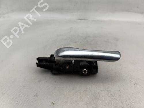 Used Front left interior door handle Front left interior door handle ALFA ROMEO 166 (936_) 2.4 JTD (936A2A__) (136 hp) 26721068 26721068