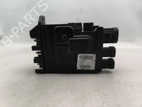 Used Fuse box Fuse box RENAULT MEGANE III Grandtour (KZ0/1) 2.0 dCi (163 hp) 33205185 33205185