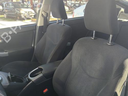 seats-set-toyota-prius-_w3_-2008-2009-2010-2011-2012-2013-2014-2015-2016-33210126 main image