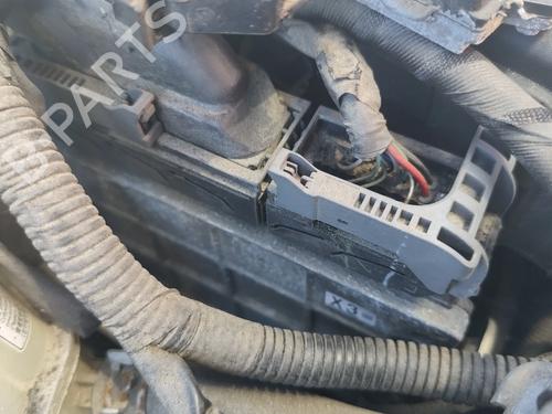engine-control-unit-ecu-toyota-prius-_w3_-2008-2009-2010-2011-2012-2013-2014-2015-2016-33210125 main image