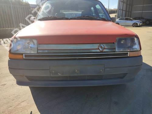 Used Front bumper Front bumper RENAULT SUPER 5 (B/C40_) 1.2 (B/C40F) (55 hp) 33210152 33210152