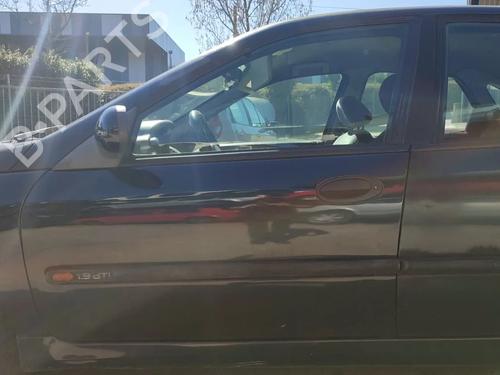 Used Left front door Left front door 33217817 33217817