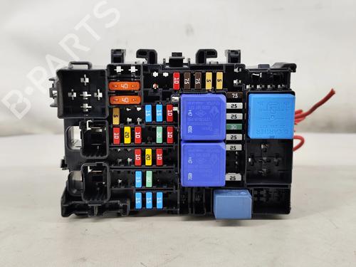 Used Fuse box Fuse box RENAULT MEGANE IV Hatchback (B9A/M/N_) 1.5 dCi 110 (B9A3) (110 hp) 33174336 33174336