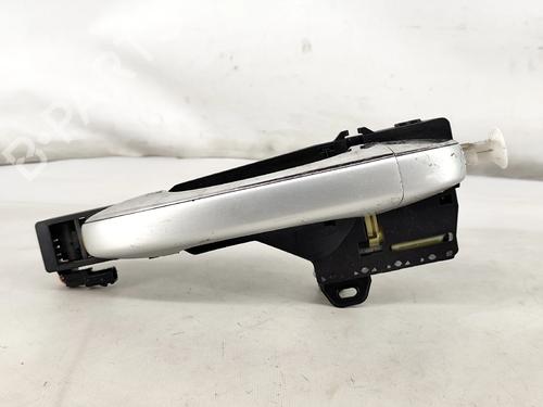 Used Rear left exterior door handle Rear left exterior door handle RENAULT MEGANE IV Hatchback (B9A/M/N_) 1.5 dCi 110 (B9A3) (110 hp) 33174345 33174345