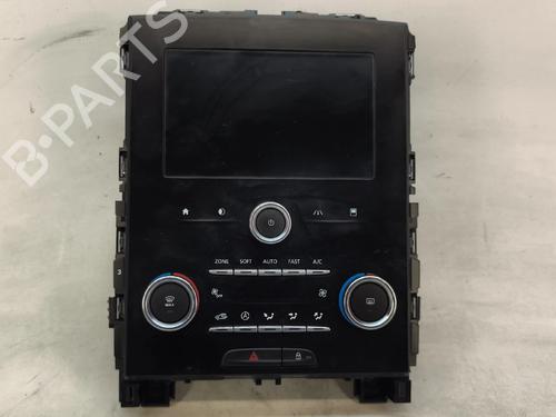 Used Display monitor Display monitor RENAULT MEGANE IV Hatchback (B9A/M/N_) 1.5 dCi 110 (B9A3) (110 hp) 33174318 33174318