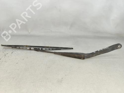Used Rear windshield wiper arm Rear windshield wiper arm 31016271 31016271