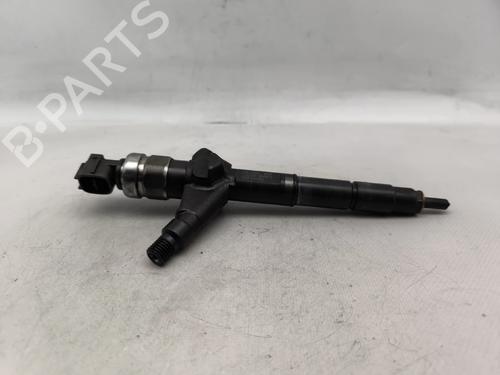 injector-nissan-almera-ii-hatchback-n16-2000-30301092 main image