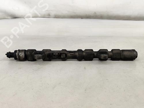 Used Injection rail Injection rail ALFA ROMEO MITO (955_) 1.3 MultiJet (955AXP1A, 955AYC1A) (95 hp) 30352680 30352680