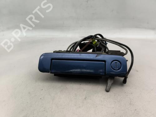 front-left-exterior-door-handle-audi-a4-b5-8d2-1994-1995-1996-1997-1998-1999-2000-2001-33161780 main image