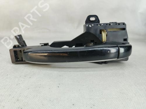 Used Front right exterior door handle Front right exterior door handle 30779183 30779183