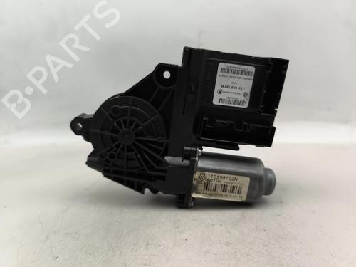 Used Right front window motor Right front window motor 30457641 30457641