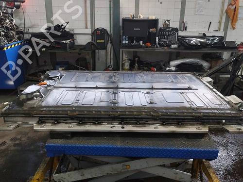 Used Battery Battery MERCEDES-BENZ EQE (V295) EQE 350+ (295.121) (292 hp) 33244814 33244814