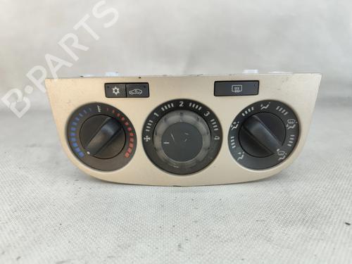 Used Climate control Climate control OPEL CORSA D (S07) 1.2 (L08, L68) (80 hp) 30486481 30486481