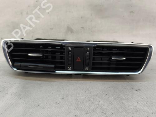 Used Air vent Air vent 33174215 33174215
