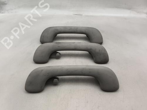 Pega tejadilho Pega tejadilho RENAULT MEGANE IV Hatchback (B9A/M/N_) 1.5 dCi 110 (B9A3) (110 hp) 33174354 33174354