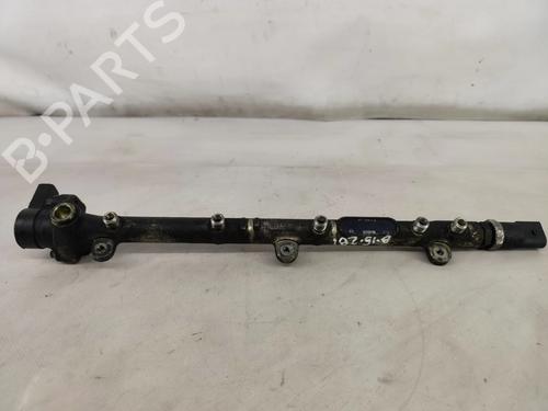 Used Injection rail Injection rail MERCEDES-BENZ A-CLASS (W168) A 170 CDI (168.008) (90 hp) 30359435 30359435