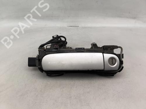Used Front left exterior door handle Front left exterior door handle 33303236 33303236