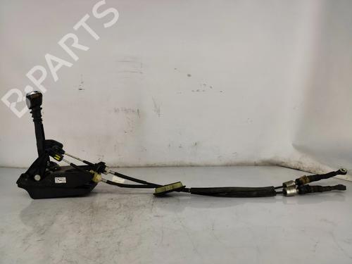 Used Gear lever Gear lever RENAULT MEGANE IV Hatchback (B9A/M/N_) 1.5 dCi 110 (B9A3) (110 hp) 33303243 33303243