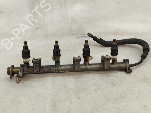 Used Injection rail Injection rail HYUNDAI LANTRA I (J-1) 1.8 i.e. 16V (127 hp) 26721043 26721043