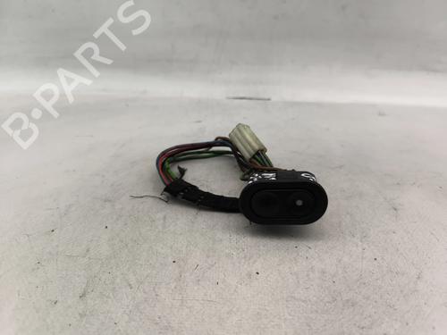 Used Right front window switch Right front window switch 30436024 30436024