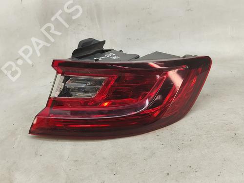 Used Right taillight Right taillight RENAULT MEGANE IV Hatchback (B9A/M/N_) 1.5 dCi 110 (B9A3) (110 hp) 33303577 33303577