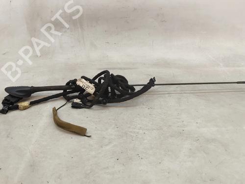 antennabase-ford-fiesta-vi-cb1-ccn-2008-30352631 main image