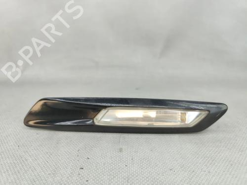 Used Right front indicator Right front indicator 33274090 33274090