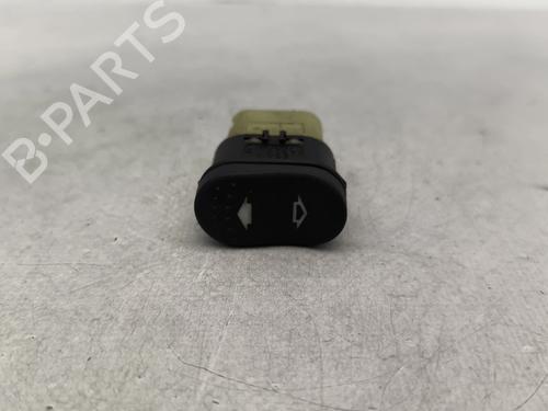Used Right front window switch Right front window switch FORD FOCUS I Saloon (DFW) 1.6 16V (100 hp) 30296971 30296971