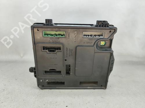 fuse-box-renault-megane-iii-hatchback-bz01_-b3_-2008-33320578 main image