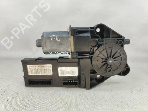 Used Left front window motor Left front window motor 33330353 33330353