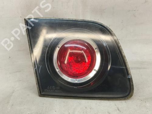 right-tailgate-light-mazda-3-saloon-bk-1999-2000-2001-2002-2003-2004-2005-2006-2007-2008-2009-33337229 main image