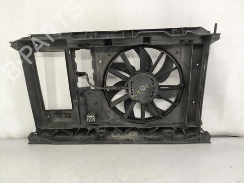 Used Radiator fan Radiator fan 33322900 33322900